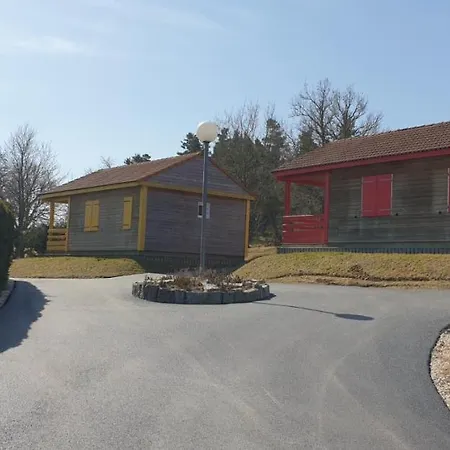 Chalet Chalet Fougere Pour 6 Prix Weekend Blavignac